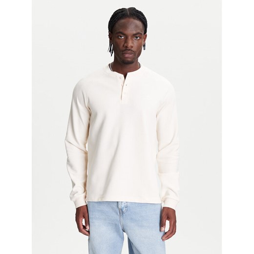 adidas Longsleeve Trefoil Essentials JX2757 Écru Loose Fit ze sklepu MODIVO w kategorii T-shirty męskie - zdjęcie 184045737