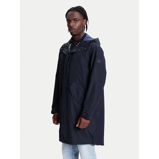 Tommy Hilfiger Parka MW0MW39645 Granatowy Regular Fit ze sklepu MODIVO w kategorii Parki męskie - zdjęcie 184045788