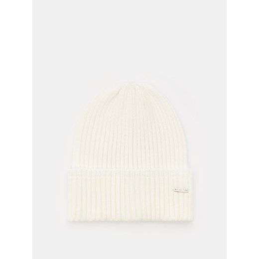 Mohito - Czapka beanie z ozdobnym wykończeniem - kremowy ze sklepu Mohito w kategorii Czapki zimowe damskie - zdjęcie 184053425