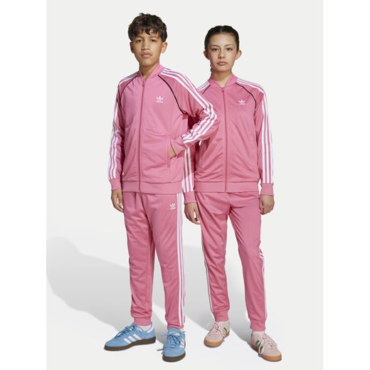 adidas Bluza adicolor SST JV8562 Różowy Regular Fit ze sklepu MODIVO w kategorii Bluzy dziewczęce - zdjęcie 184058006