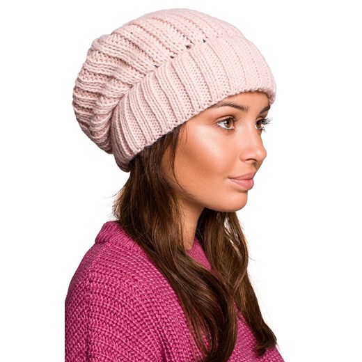 BK058 czapka z wełną, Kolor róż pudrowy, Rozmiar uniwersalny, BE Knit ze sklepu Primodo w kategorii Czapki zimowe damskie - zdjęcie 184061555
