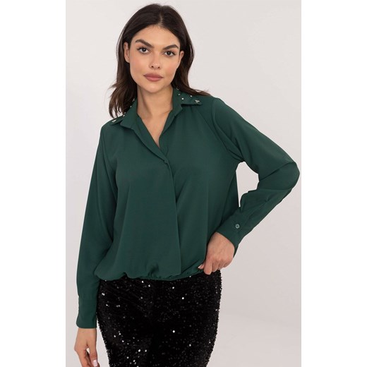 Ciemnozielona koszula z ozdobnym kołnierzykiem DHJ-KS-15260.96, Kolor ciemnozielony, Rozmiar uniwersalny, ITALY MODA ze sklepu Primodo w kategorii Koszule damskie - zdjęcie 184068697