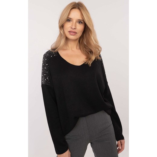 Czarny sweter damski z dżetami DHJ-SW-17690.21, Kolor czarny, Rozmiar uniwersalny, ITALY MODA ze sklepu Primodo w kategorii Swetry damskie - zdjęcie 184068925
