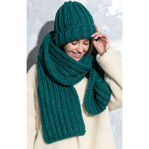 Długi szal o grubym splocie chunky knit w kolorze zielonym F1556, Kolor zielony, Rozmiar one size, Fobya ze sklepu Primodo w kategorii Szaliki i chusty damskie - zdjęcie 184070036