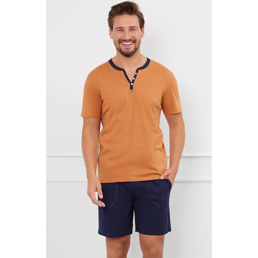 Piżama męska na krótki rękaw i krótkie spodenki Juliusz, Kolor koniakowo-granatowy, Rozmiar M, Italian Fashion ze sklepu Primodo w kategorii Piżamy męskie - zdjęcie 184074206