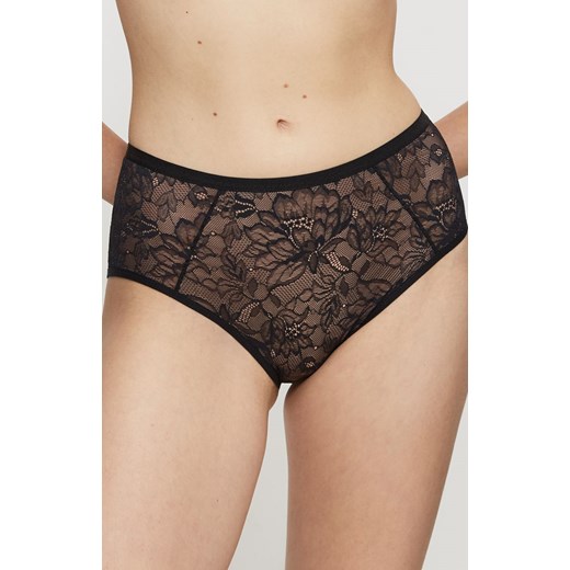 Triumph Amourette Charm Maxi 01 figi z wyższym stanem 10198780, Kolor czarny, Rozmiar 38, Triumph ze sklepu Primodo w kategorii Majtki damskie - zdjęcie 184093569