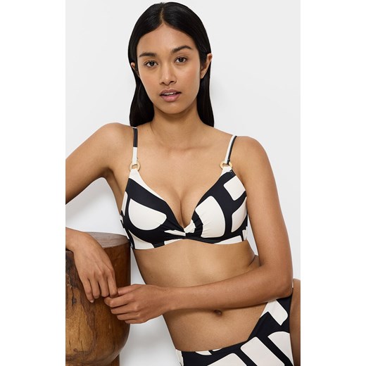Triumph biustonosz bikini top z wkładkami Summer Allure 10222239-M016, Kolor czarno-biały, Rozmiar 38D, Triumph ze sklepu Primodo w kategorii Stroje kąpielowe - zdjęcie 184094768
