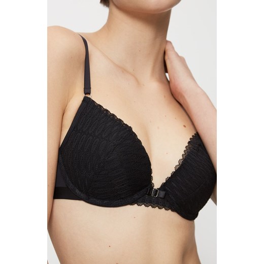 Triumph Aura Spotlight biustonosz push-up WHU 10207982, Kolor czarny, Rozmiar 70B, Triumph ze sklepu Primodo w kategorii Biustonosze - zdjęcie 184094905