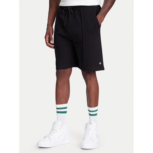 United Colors Of Benetton Szorty sportowe 342ZU900X Czarny Regular Fit ze sklepu MODIVO w kategorii Spodenki męskie - zdjęcie 184098226