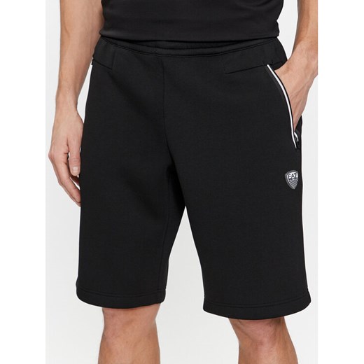 EA7 Emporio Armani Szorty sportowe 8NPS08 PJ4EZ 1200 Czarny Regular Fit ze sklepu MODIVO w kategorii Spodenki męskie - zdjęcie 184103375