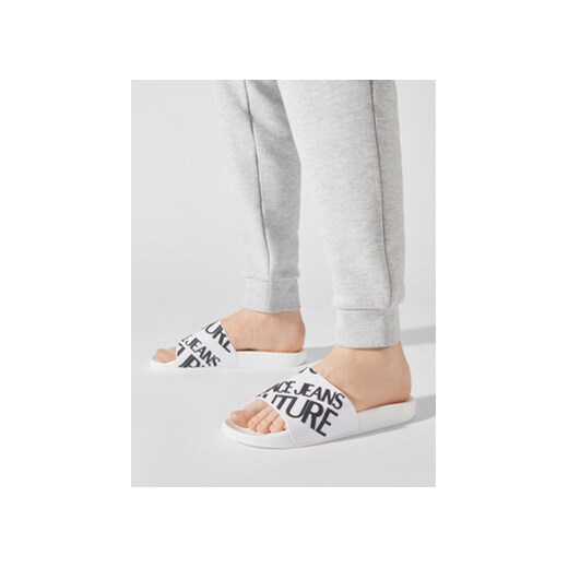 Versace Jeans Couture Klapki 75YA3SQ1 Biały 41 MODIVO