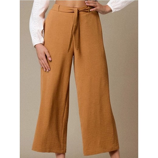 Sinsay - Spodnie wide leg z wiązaniem - żółty ze sklepu Sinsay w kategorii Spodnie damskie - zdjęcie 184109637