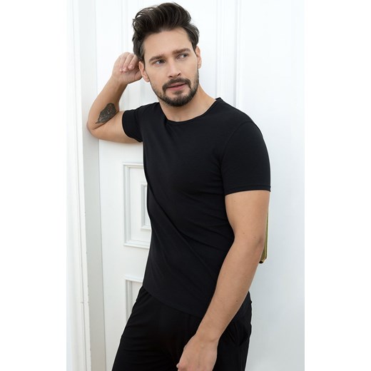 Czarna koszulka męska na krótki rękaw w serek Ikar, Kolor czarny, Rozmiar M, Italian Fashion ze sklepu Intymna w kategorii T-shirty męskie - zdjęcie 184128587