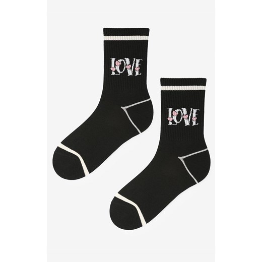 Bawełniane skarpetki damskie z napisem Love B48, Kolor czarny-wzór, Rozmiar 36-40, Marilyn ze sklepu Intymna w kategorii Skarpetki damskie - zdjęcie 184134916