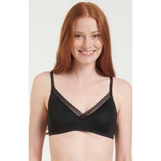 Sloggi czarny miękki biustonosz Body Adapt Twist Soft bra 10214595, Kolor czarny, Rozmiar L, Sloggi ze sklepu Intymna w kategorii Biustonosze - zdjęcie 184148638