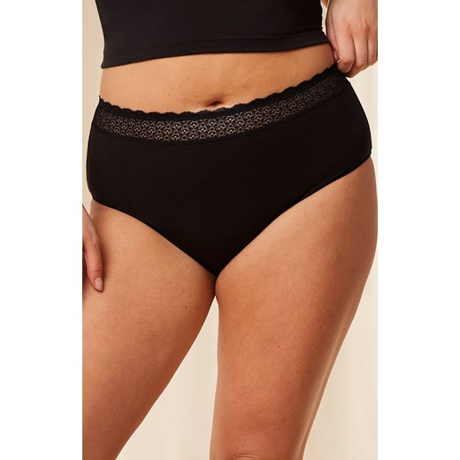 Triumph figi damskie z wysokim stanem czarne Feel of Modal 10214399, Kolor czarny, Rozmiar L, Triumph ze sklepu Intymna w kategorii Majtki damskie - zdjęcie 184151527