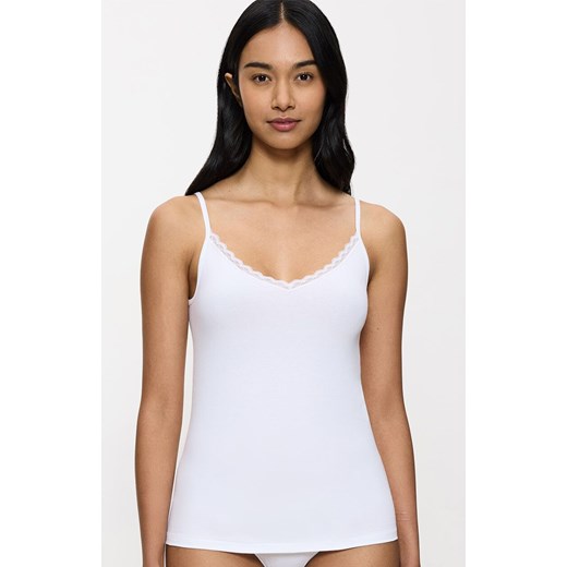 Triumph podkoszulek damski Feel Of Cotton 10224994-0003, Kolor biały, Rozmiar 38, Triumph ze sklepu Intymna w kategorii Podkoszulki i halki - zdjęcie 184152878