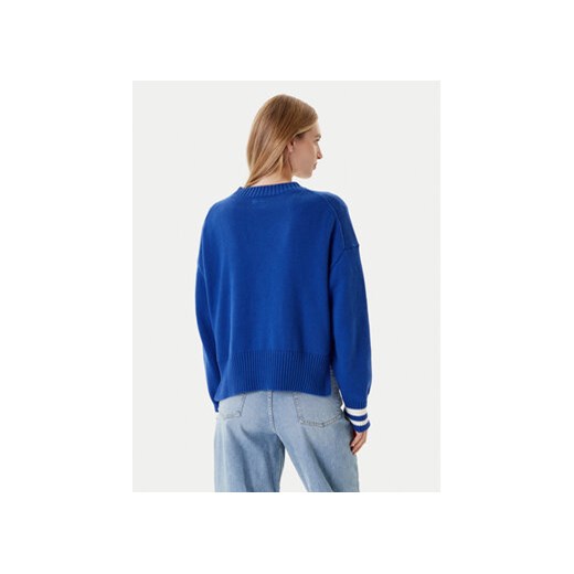 Sweter damski Guess z dekoltem w serek