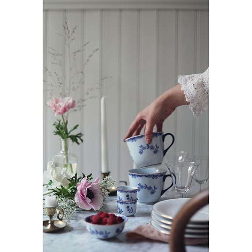 Rörstrand Kubek jumbo &quot;Ostindia&quot; w kolorze niebiesko-błękitnym - 400 Rörstrand onesize Limango Polska okazyjna cena