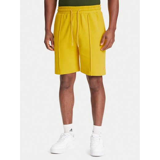 United Colors Of Benetton Szorty sportowe 342ZU900X Żółty Regular Fit ze sklepu MODIVO w kategorii Spodenki męskie - zdjęcie 184167529