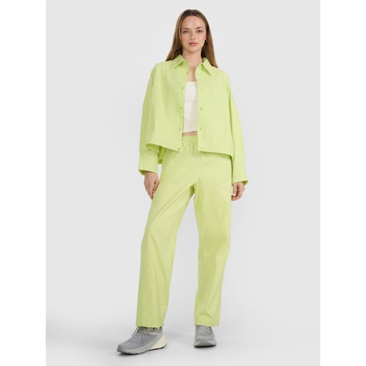 Damskie spodnie casual 4F 4FRSS25TTROF1448 - żółty ze sklepu Sportstylestory.com w kategorii Spodnie damskie - zdjęcie 184169426