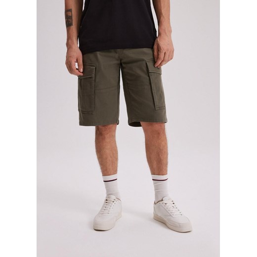 Krótkie spodenki typu bojówki Diverse 31 Diverse