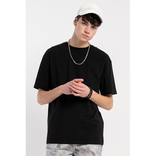 Czarny t-shirt z nadrukiem z tyłu, rozmiar - 146, kolor - czarny ze sklepu REPORTER w kategorii T-shirty chłopięce - zdjęcie 184194779