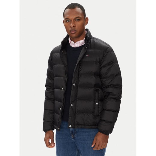 Tommy Jeans Kurtka puchowa DM0DM21937 Czarny Regular Fit ze sklepu MODIVO w kategorii Kurtki męskie - zdjęcie 184197019