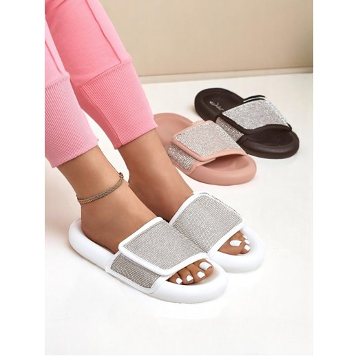 Royalfashion Damskie klapki na płaskiej podeszwie Sparkle Step ze sklepu royalfashion.pl w kategorii Klapki damskie - zdjęcie 184213529