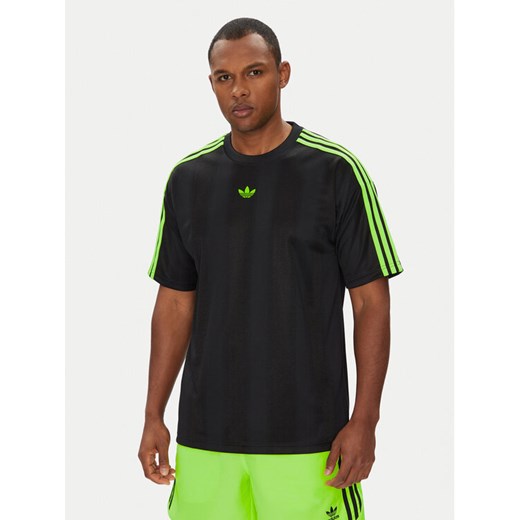 adidas T-Shirt adicolor Jacquard JW5878 Czarny Loose Fit ze sklepu MODIVO w kategorii T-shirty męskie - zdjęcie 184215815