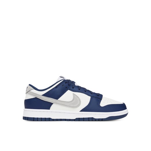 Sneakersy Nike Dunk Low FD9749 400 Biały ze sklepu eobuwie.pl w kategorii Buty sportowe męskie - zdjęcie 184227218