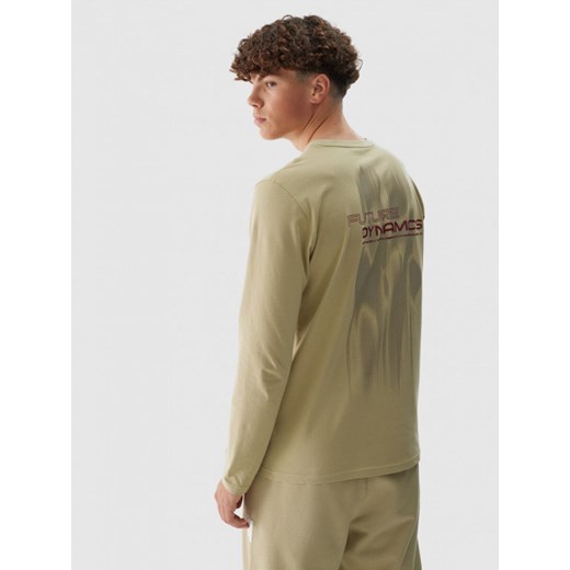 Męski longsleeve z nadrukiem 4F 4FWAW24TLONM316 - beżowy ze sklepu Sportstylestory.com w kategorii T-shirty męskie - zdjęcie 184236469