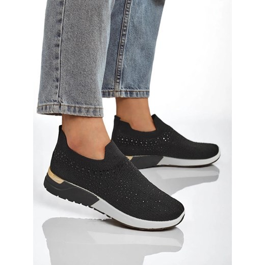 Royalfashion Wsuwane damskie materiałowe buty sportowe SparkFit Slip-On ze sklepu royalfashion.pl w kategorii Buty sportowe damskie - zdjęcie 184238349