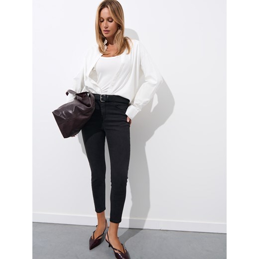 Mohito - Jeansy skinny PETITE - czarny ze sklepu Mohito w kategorii Jeansy damskie - zdjęcie 184239025