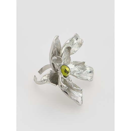 Reserved - Pierścionek z nieregularnym kwiatem - srebrny Reserved ONE SIZE Reserved