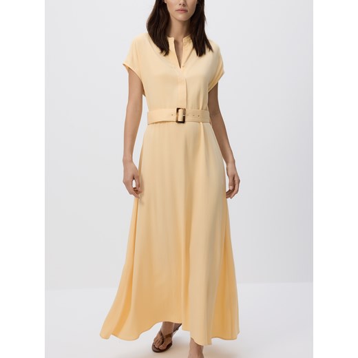 Sukienka Reserved w serek żółta z krótkim rękawem 