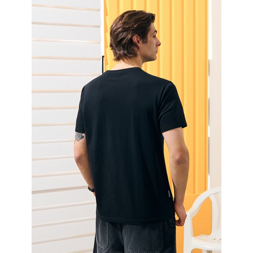 T-shirt męski Sinsay z krótkimi rękawami