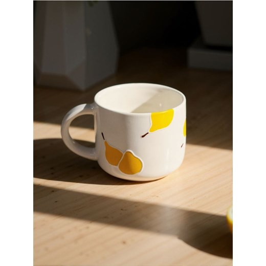 Sinsay - Ceramiczny kubek z motywem gruszki - żółty ze sklepu Sinsay w kategorii Kubki - zdjęcie 184246846