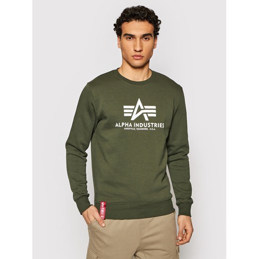 Alpha Industries Bluza Basic Sweater 178302 Zielony Regular Fit ze sklepu MODIVO w kategorii Bluzy męskie - zdjęcie 184248435