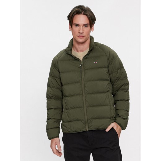 Tommy Jeans Kurtka przejściowa Essential DM0DM17984 Zielony Regular Fit ze sklepu MODIVO w kategorii Kurtki męskie - zdjęcie 184261617