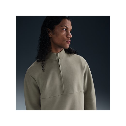 Męska bluza z zamkiem 1/2 Dri-FIT Nike 24.7 ImpossiblySoft - Zieleń ze sklepu Nike poland w kategorii Bluzy męskie - zdjęcie 184264866