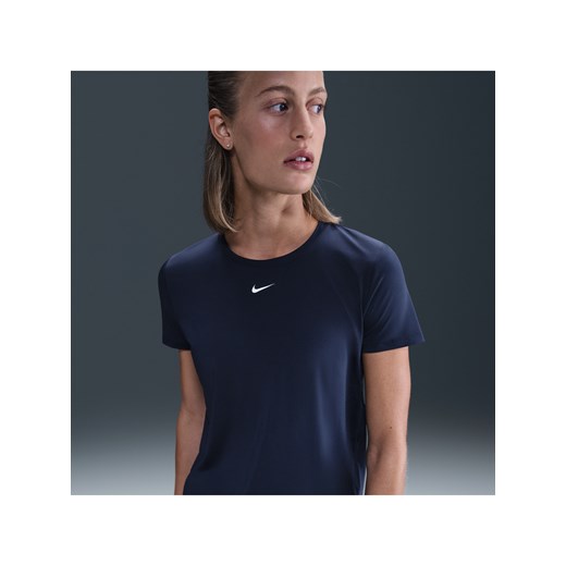 Damska koszulka z krótkim rękawem Dri-FIT Nike One Classic - Niebieski ze sklepu Nike poland w kategorii Bluzki damskie - zdjęcie 184264955