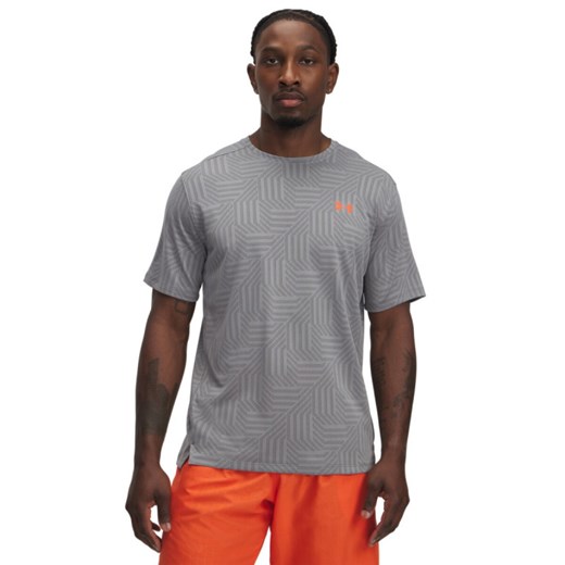 Męska koszulka treningowa Under Armour UA Tech Vent Geotessa SS - szara ze sklepu Sportstylestory.com w kategorii T-shirty męskie - zdjęcie 184278156