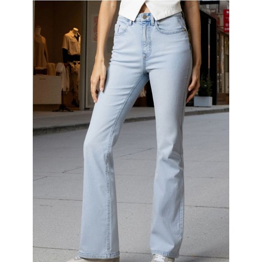 Sinsay - Jeansy flare - niebieski Sinsay 42 Sinsay
