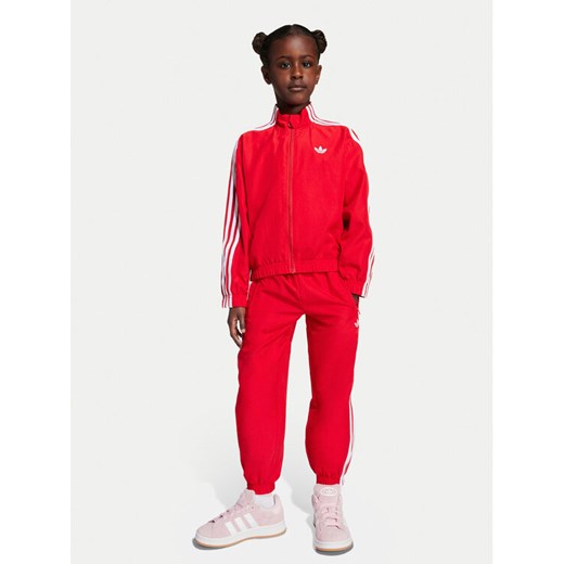 adidas Dres Woven KC5052 Czerwony Loose Fit ze sklepu MODIVO w kategorii Komplety dziewczęce - zdjęcie 184282627