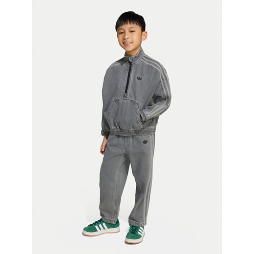 adidas Dres Denim JY3546 Szary Regular Fit ze sklepu MODIVO w kategorii Dresy chłopięce - zdjęcie 184282638