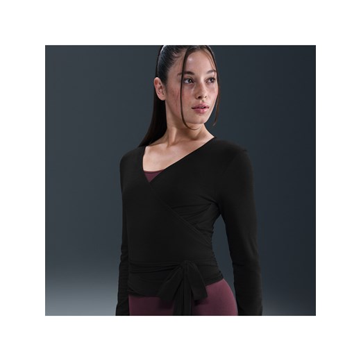 Koszulka damska Dri-FIT Nike One Relaxed - Czerń ze sklepu Nike poland w kategorii Bluzki damskie - zdjęcie 184284325