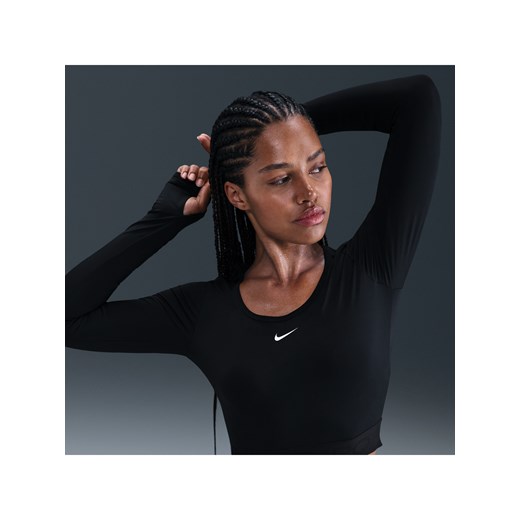 Damska koszulka o skróconym kroju z długim rękawem Dri-FIT Nike Pro - Czerń ze sklepu Nike poland w kategorii Bluzki damskie - zdjęcie 184284327