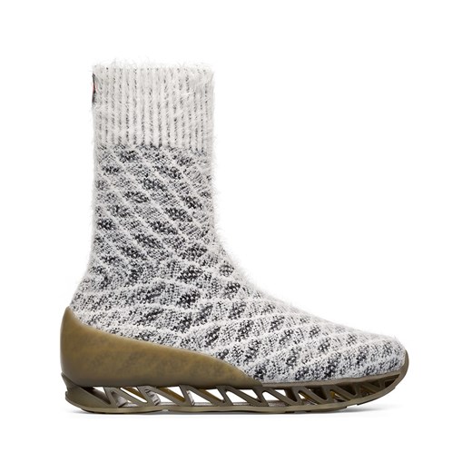 Camper Sneakersy w kolorze szarym ze sklepu Limango Polska w kategorii Buty sportowe damskie - zdjęcie 184286937