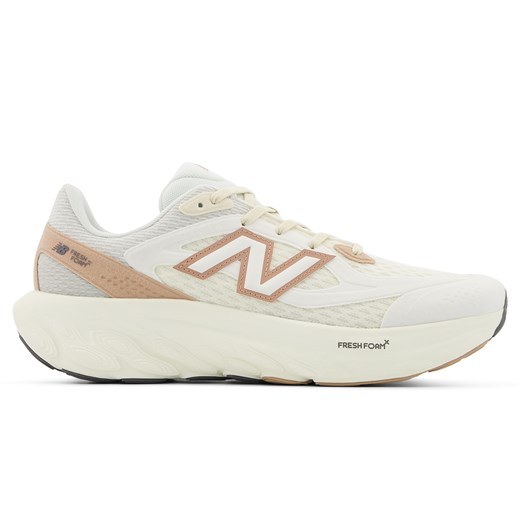 Buty damskie New Balance UTRNAE – beżowe ze sklepu New Balance Poland w kategorii Buty sportowe damskie - zdjęcie 184289116